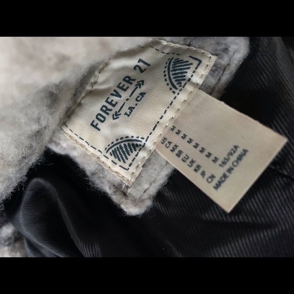 Women’s peacoat - Picture 3 of 3